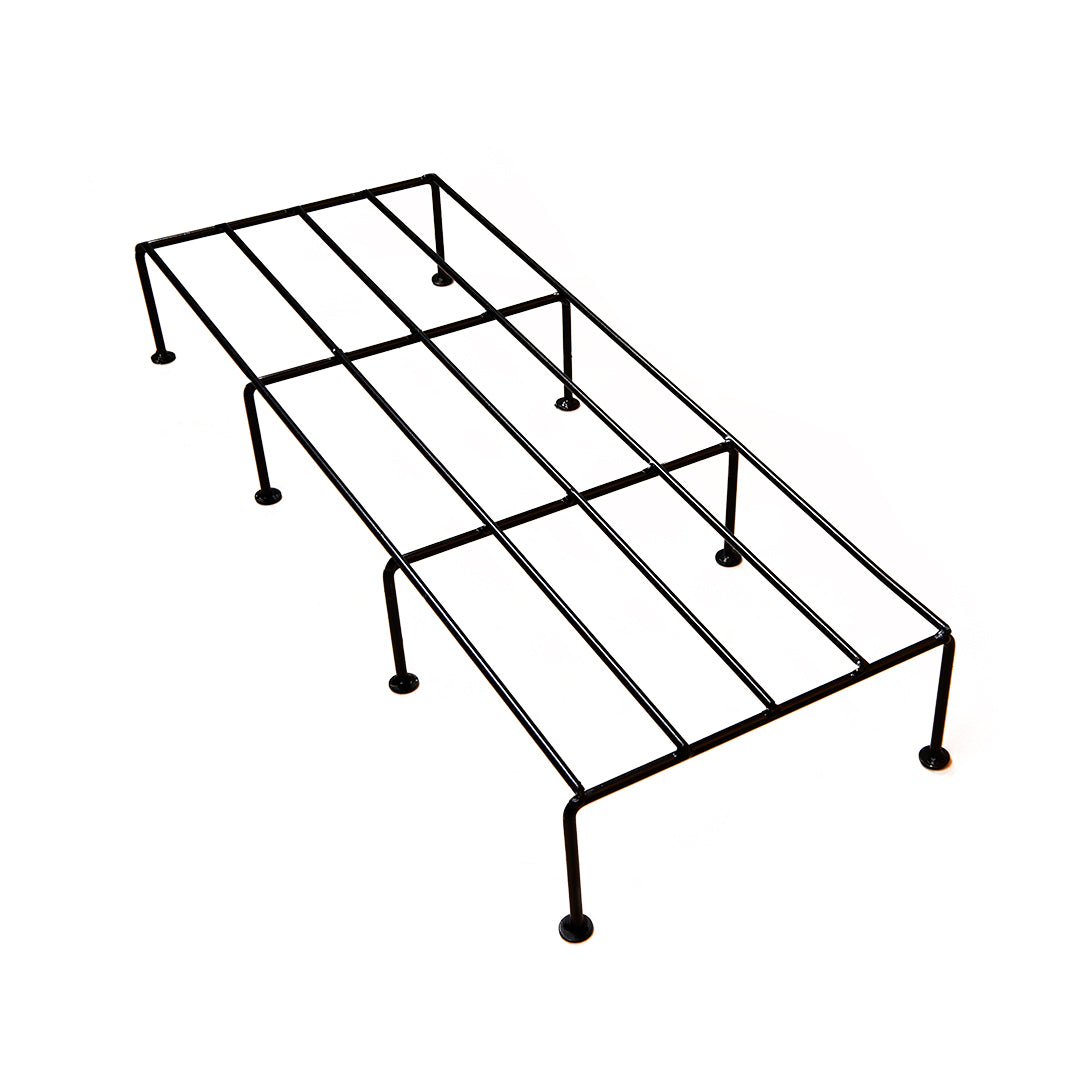 Anti rust metal planter stand 